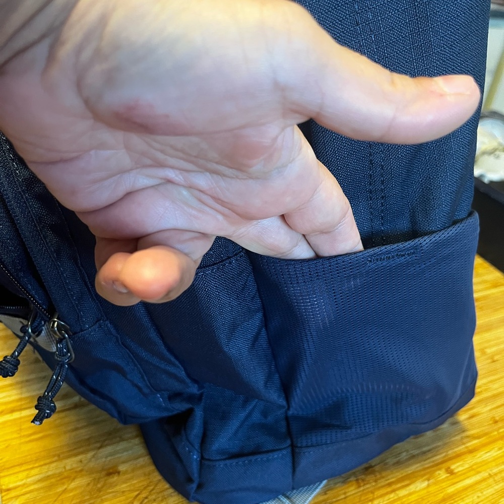 Columbia Backpack - Picture 4 of 16